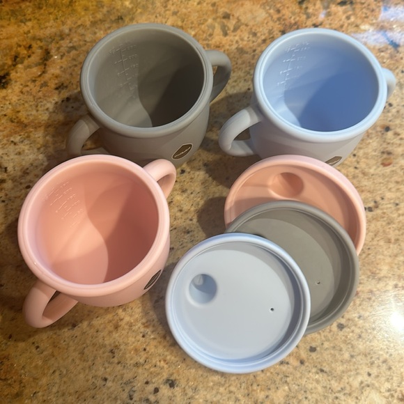 Milkdot • Trio of Silicone Sippy Cups for Baby • NEW! Unisex🦋 - Picture 5 of 9